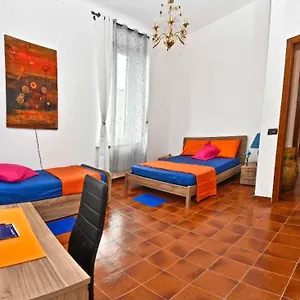 Borgo 98 Tripla Con Bagno Privato Esterno Livorno